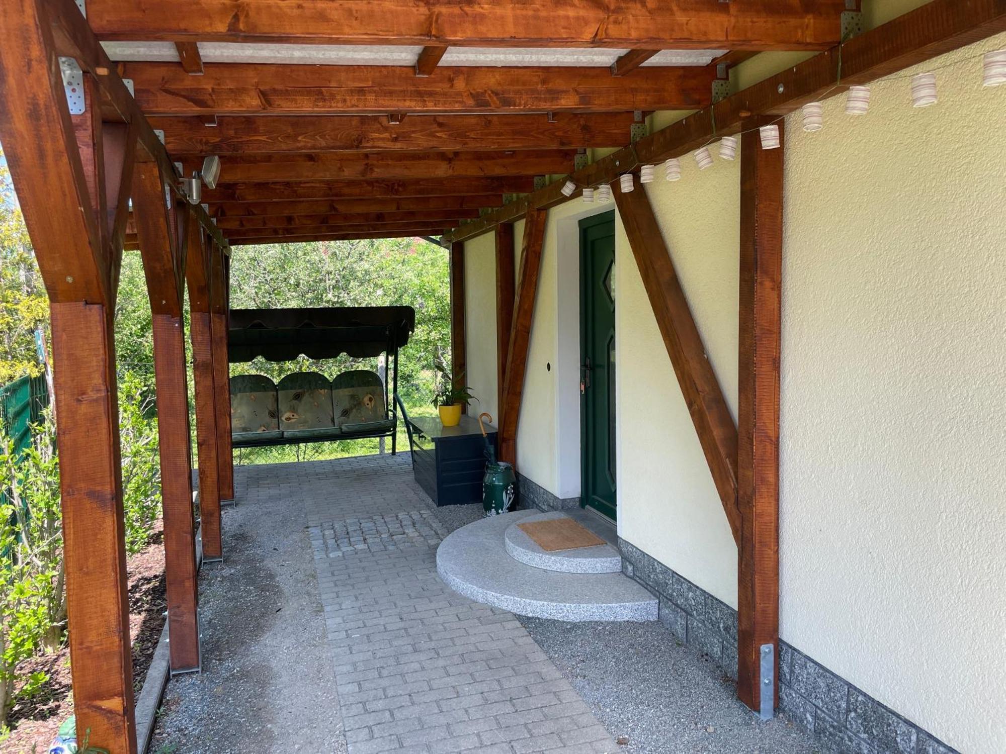 Ferienhaus Amare Mit Fasssauna, Eigener Terrasse & Kamin Bautzen Exteriör bild