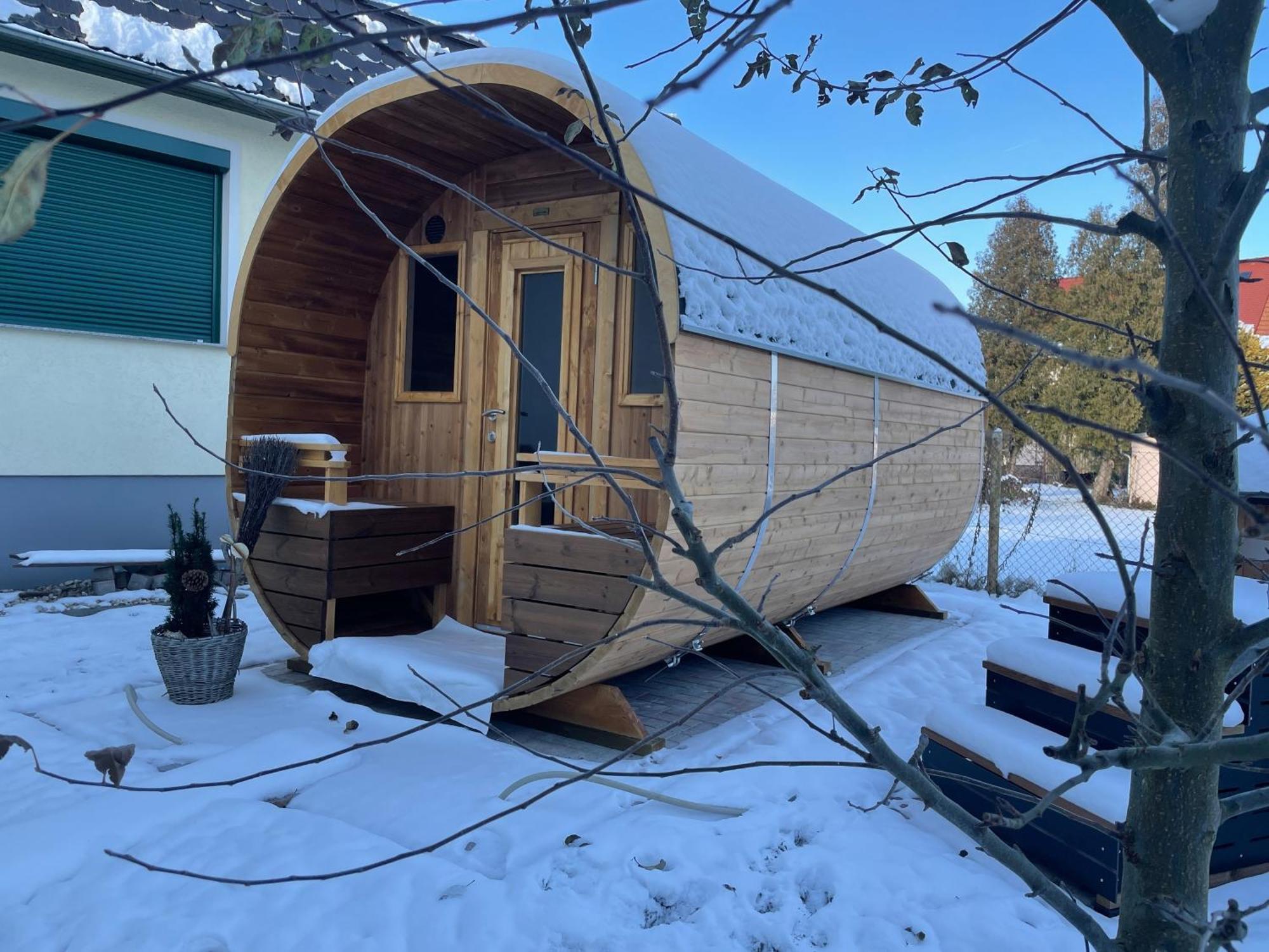 Ferienhaus Amare Mit Fasssauna, Eigener Terrasse & Kamin Bautzen Exteriör bild